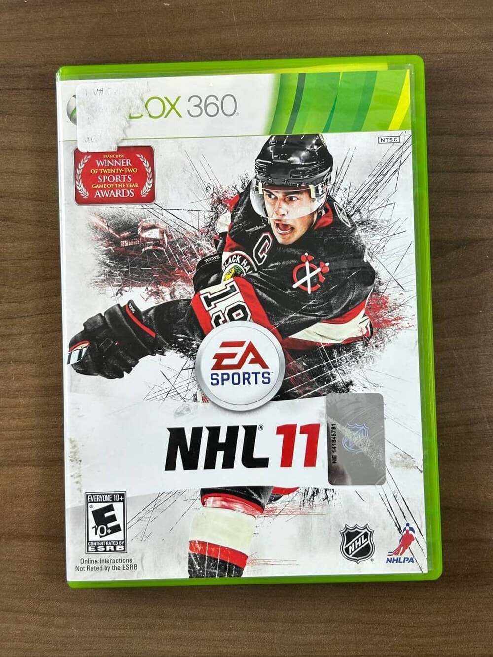 NHL 11 Microsoft Xbox 360 2010 EA Sports Hockey Game with Case & Manual